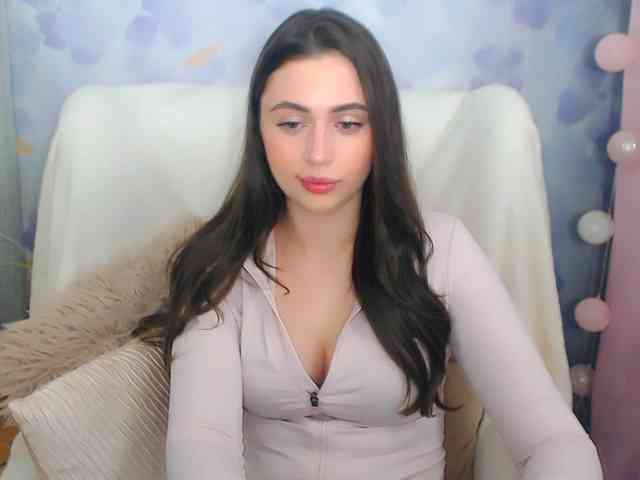 Model: OliviaAngel