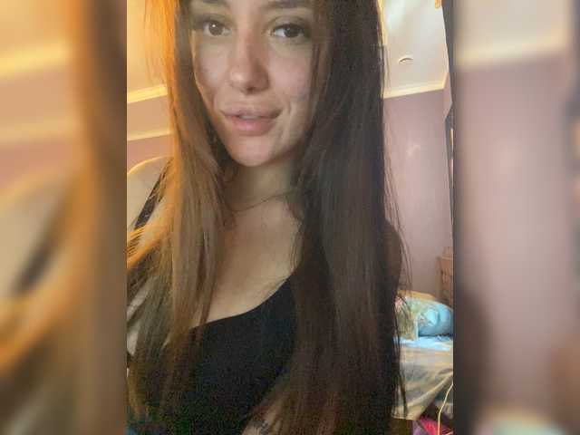 IamShy live cam on BongaCams