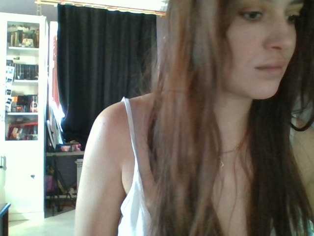 IamShy live cam on BongaCams