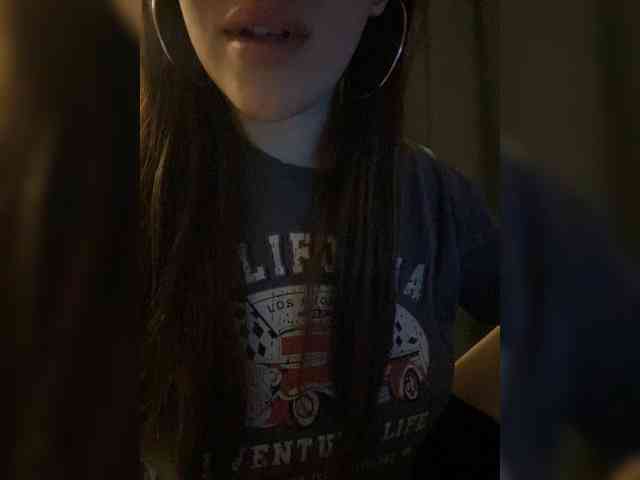 IamShy webcam