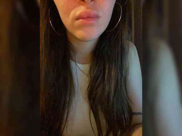 IamShy webcam