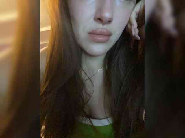 IamShy webcam