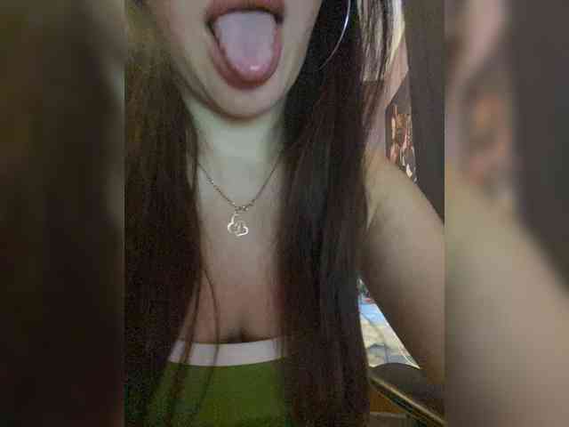 IamShy webcam