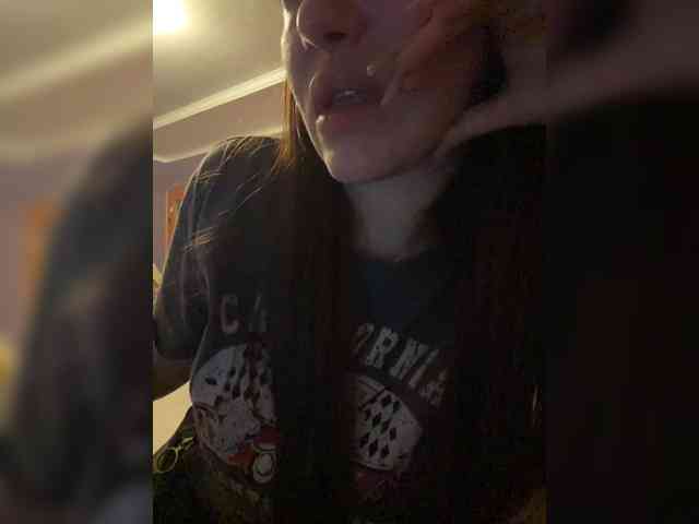 IamShy webcam