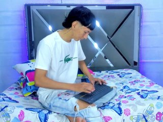 BunnyLove- Porn Show