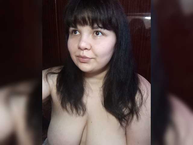 MimiTam's BongaCams show and profile