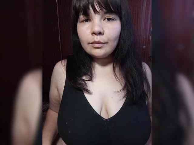 Milana_mimi webcam