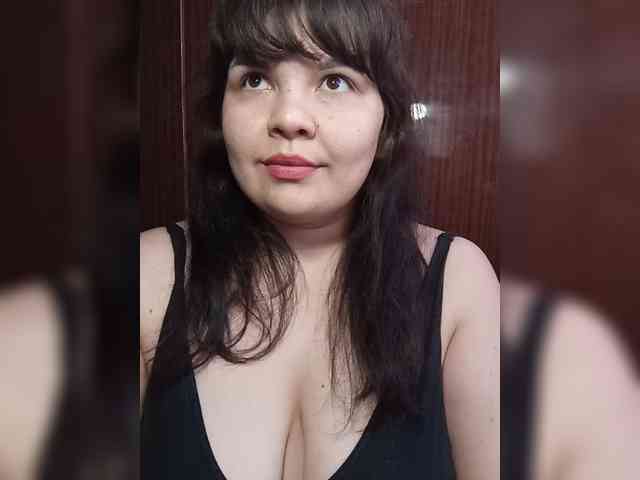 Milana_mimi webcam