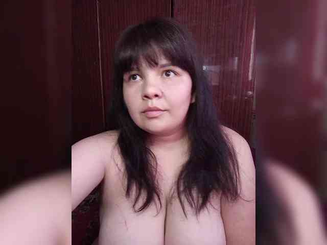 Milana_mimi webcam