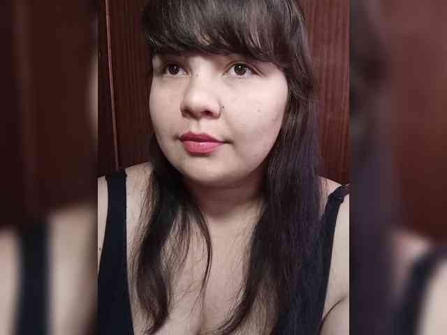 Milana_mimi webcam