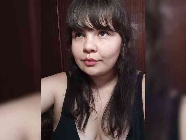 Milana_mimi webcam