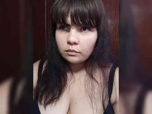 Milana_mimi webcam