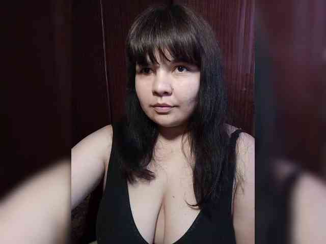 Milana_mimi webcam