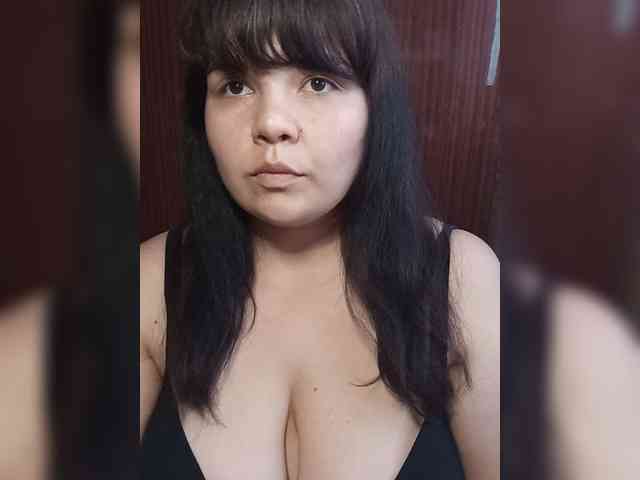 Milana_mimi webcam