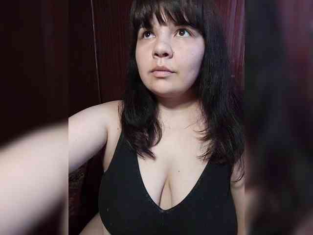 Milana_mimi webcam