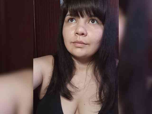 Milana_mimi webcam