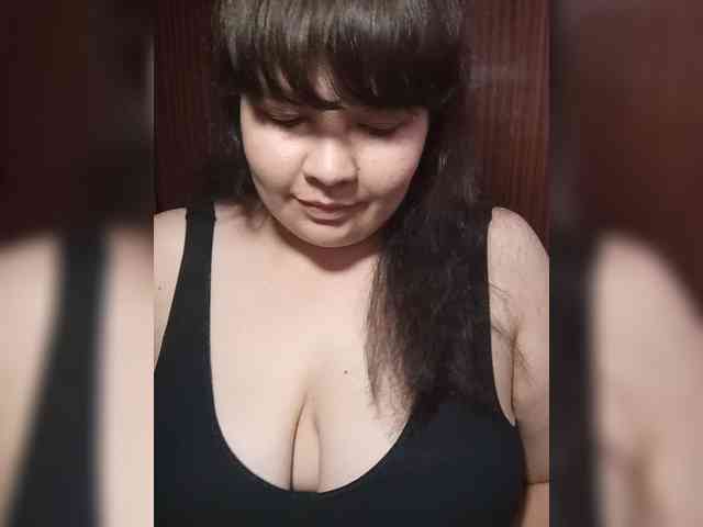 Milana_mimi webcam