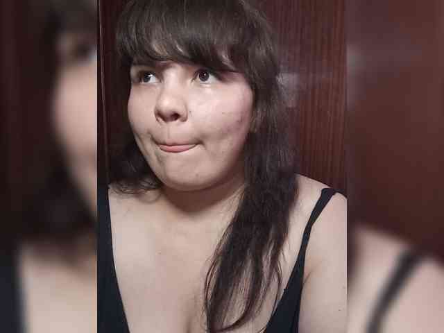 Milana_mimi webcam