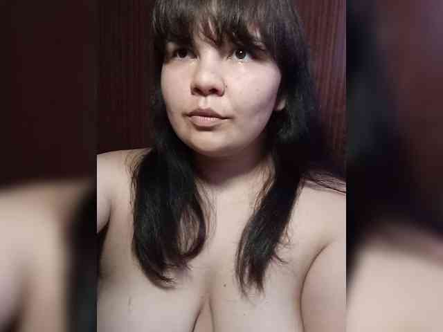 Milana_mimi webcam