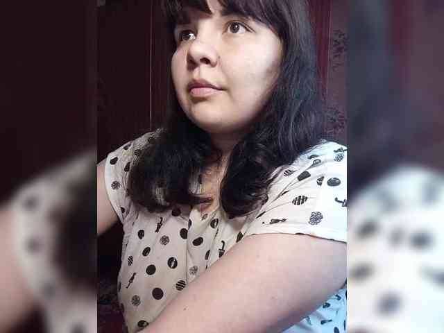Milana_mimi webcam