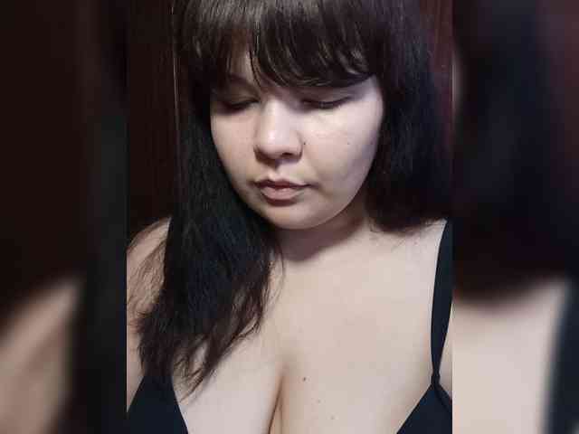 Milana_mimi webcam