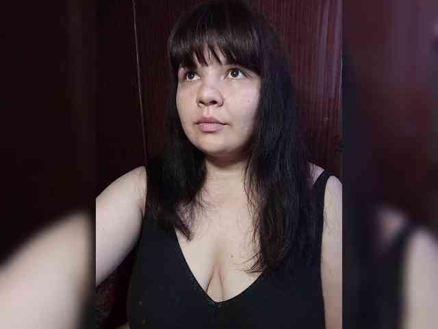 Milana_mimi webcam