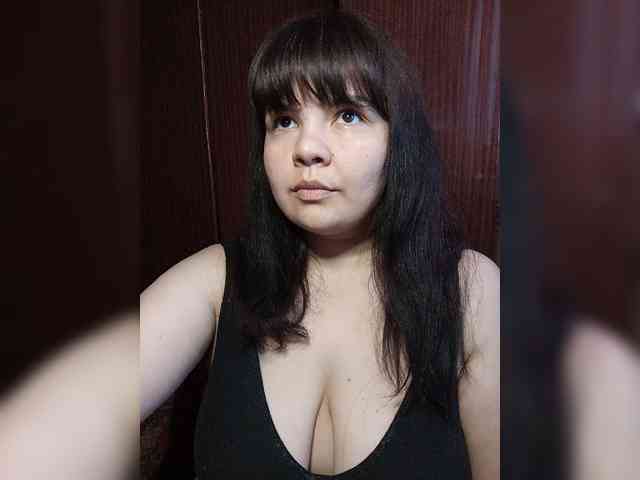 Milana_mimi webcam