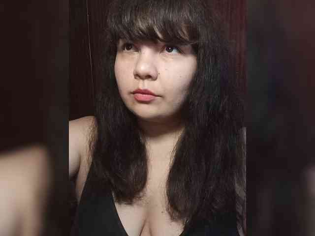Milana_mimi webcam