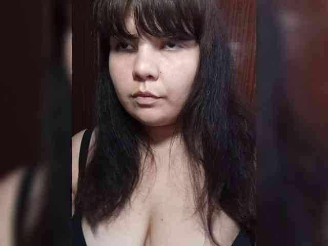 Milana_mimi webcam