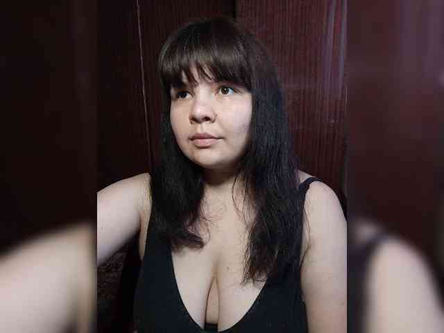 Milana_mimi webcam