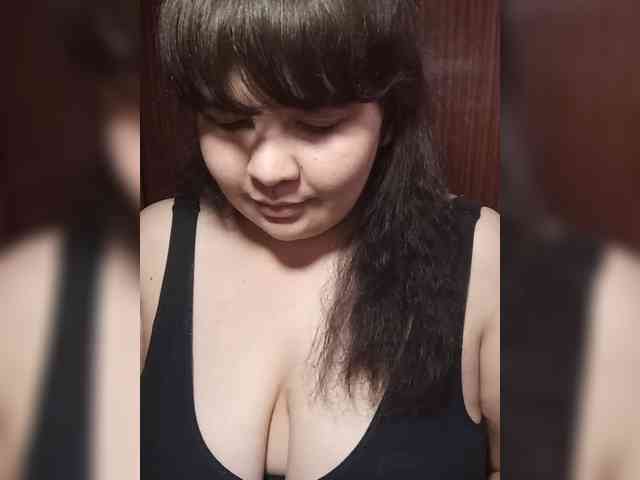 Milana_mimi webcam