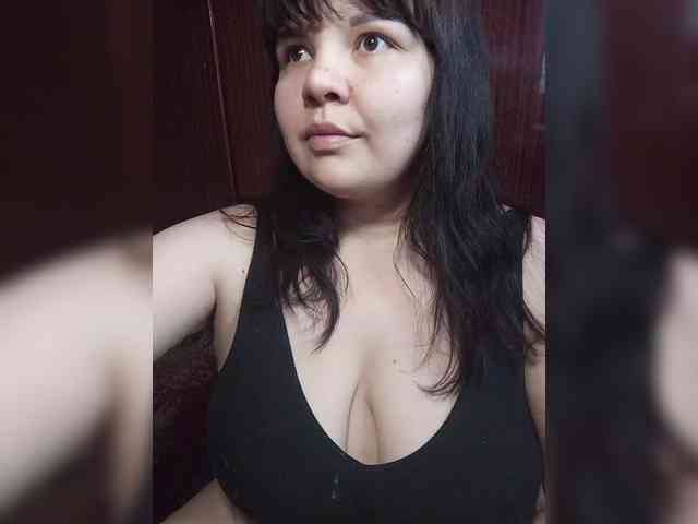 Milana_mimi webcam