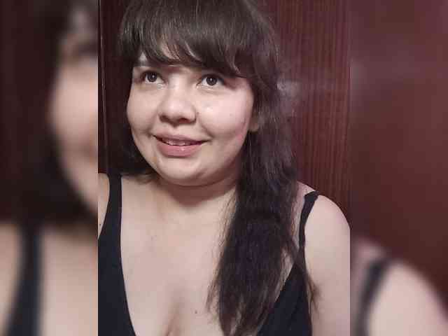 Milana_mimi webcam