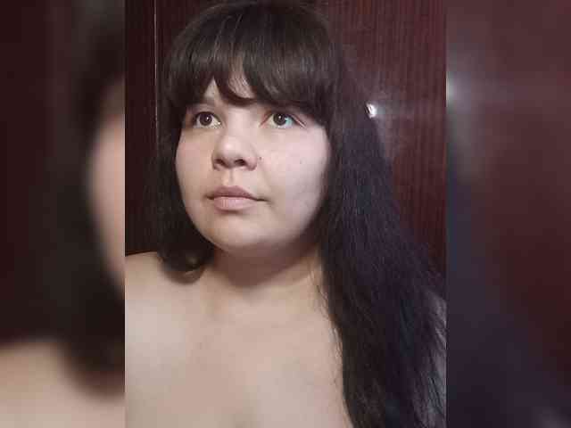 Milana_mimi webcam