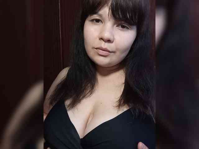 Milana_mimi webcam