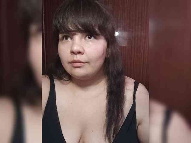 Milana_mimi webcam