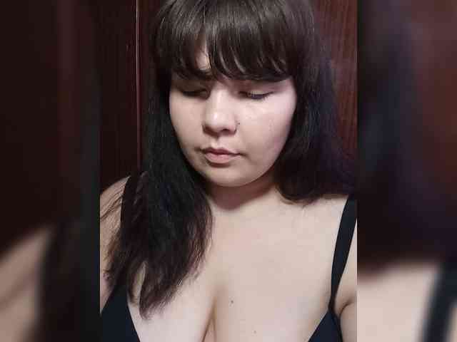 Milana_mimi webcam