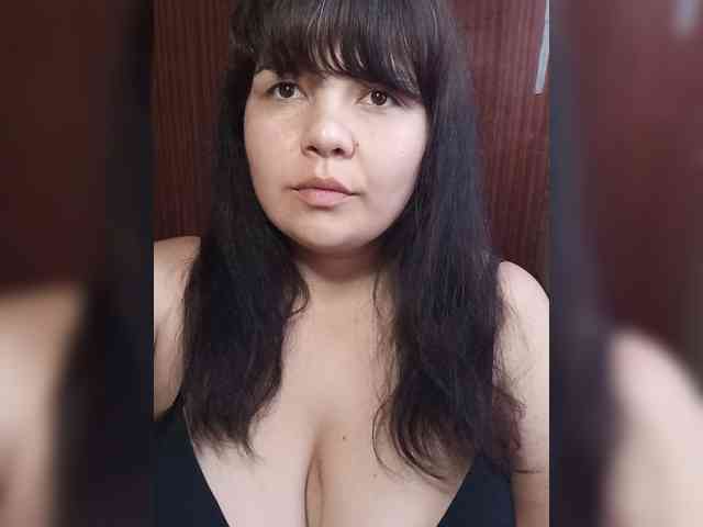 Milana_mimi webcam