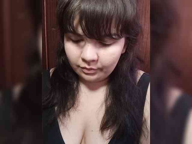 Milana_mimi webcam