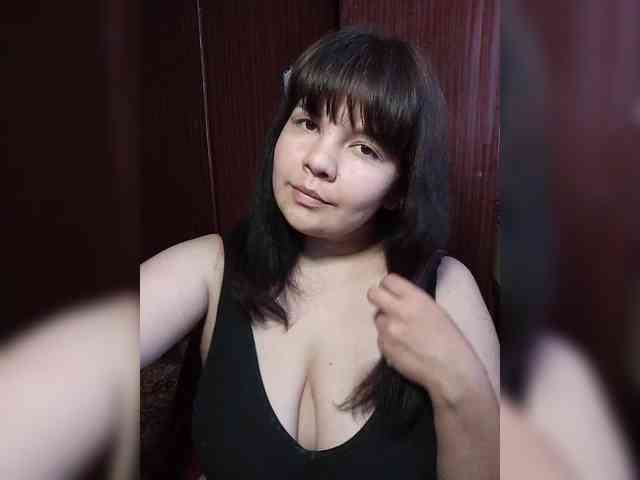 Milana_mimi webcam