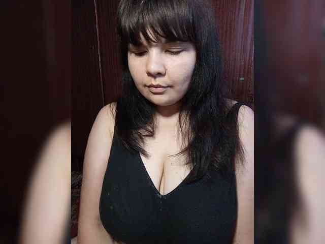Milana_mimi webcam