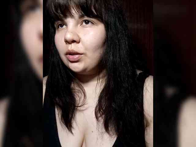 Milana_mimi webcam