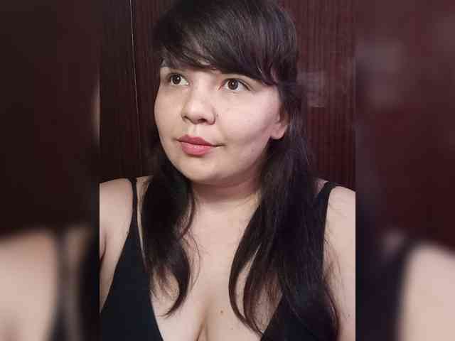 Milana_mimi webcam