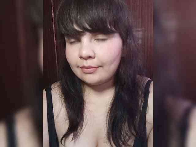 Milana_mimi webcam