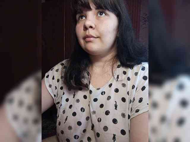 Milana_mimi webcam