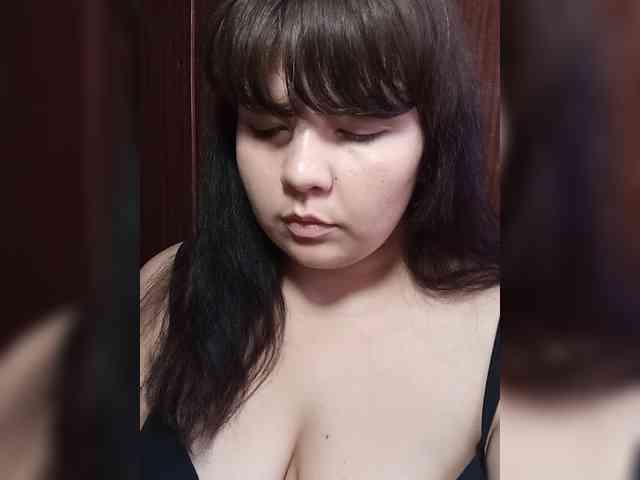 Milana_mimi webcam