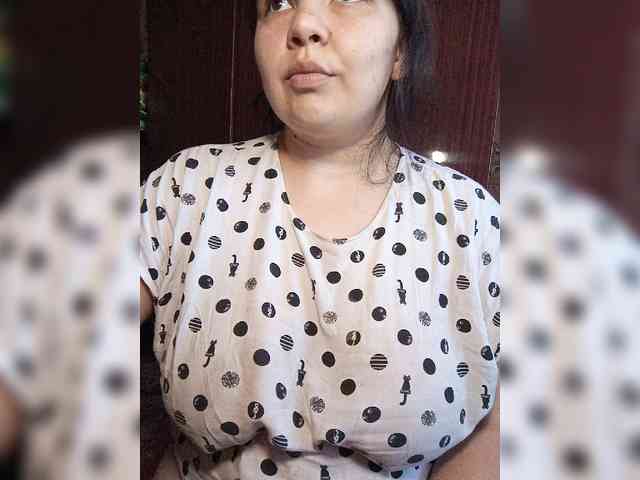 Milana_mimi webcam