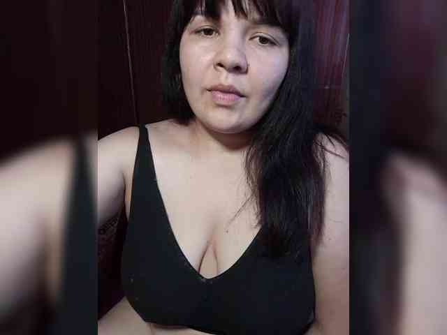 Milana_mimi webcam