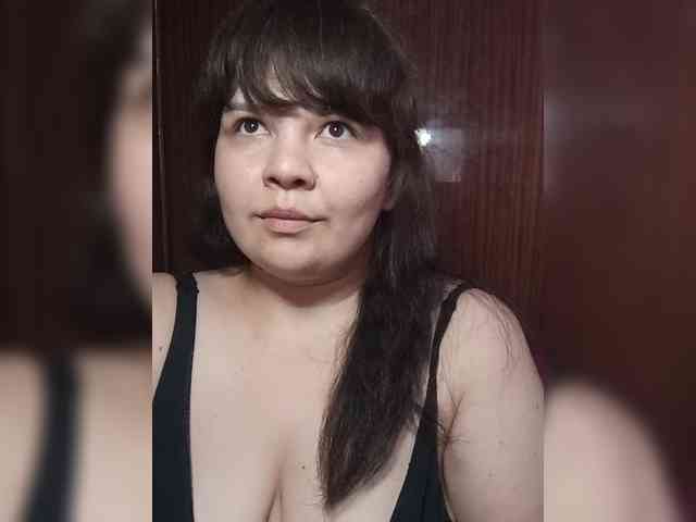 Milana_mimi webcam