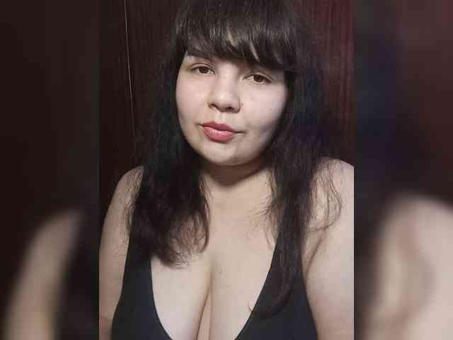 Milana_mimi webcam